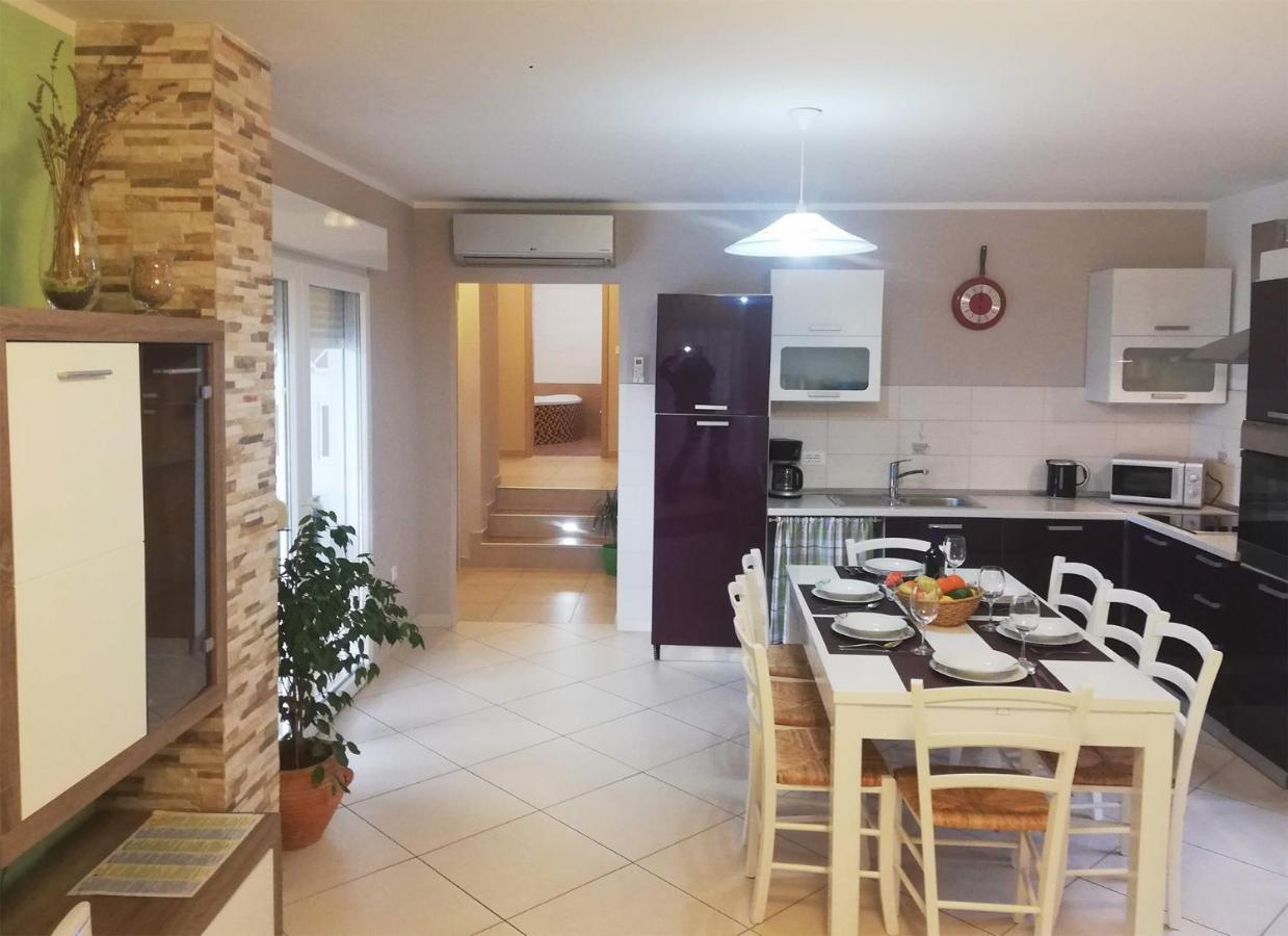 Holiday Home Tanja Pula Exterior foto